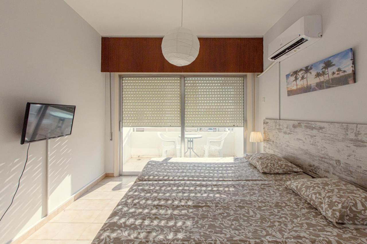 Furnished Seafront Studio ลาร์นาคา ภายนอก รูปภาพ